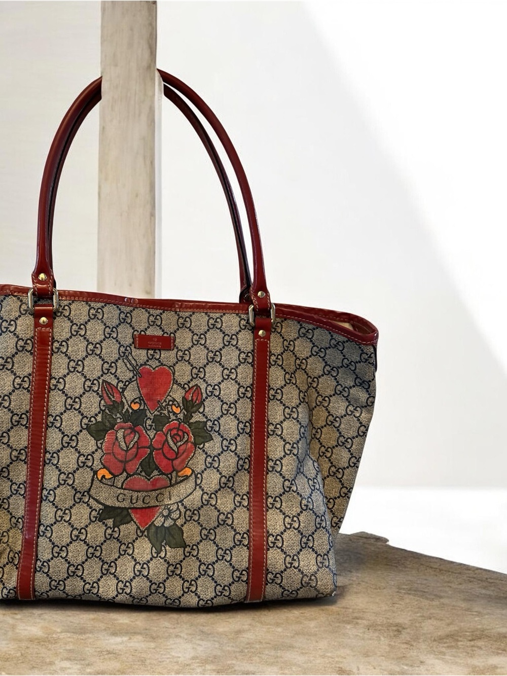 Gucci GG Tote Bag Tattoo Heart
Canvas Navy Blue